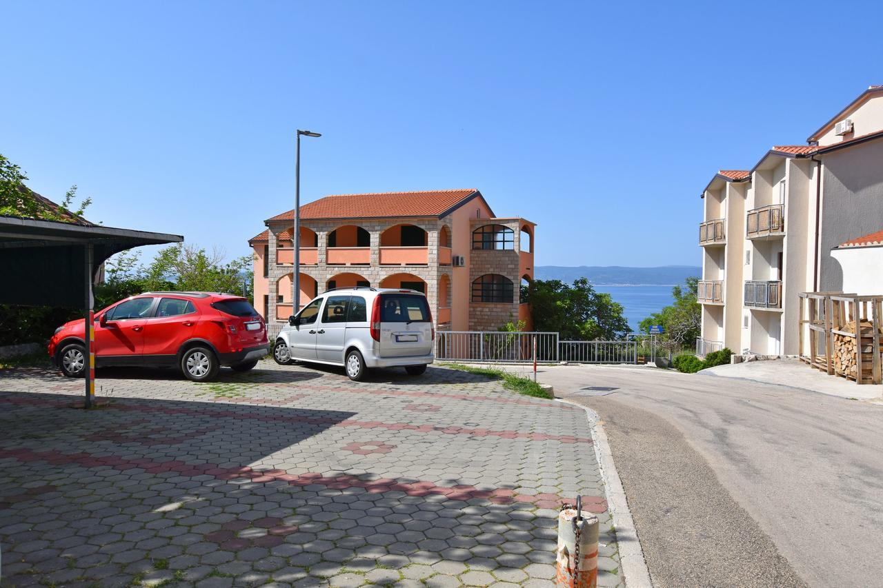 Apartment Angelina Brela Exterior photo